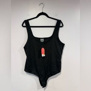 ARULA Classic‎ Black NWT bodysuit